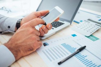 Nasdaq Rallies: Vanguard Funds to Watch