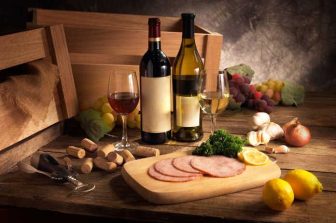 Around one hundred Michelin-starred chefs and traditional cuisine chefs vindicate Catalonia as the region with the best gastronomy in the world